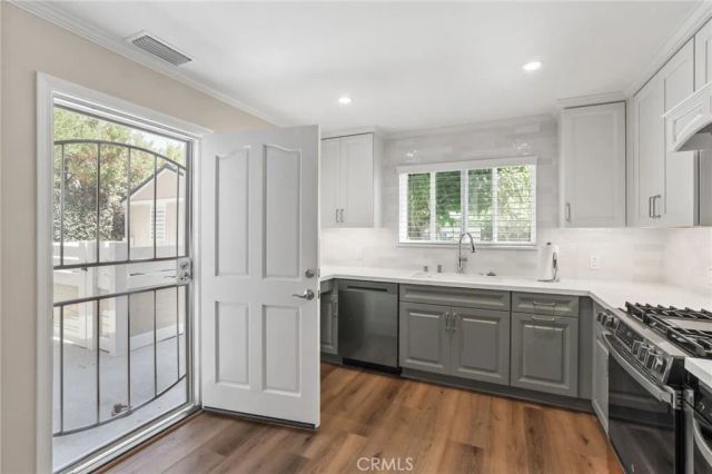 11682 Reagan Street, Los Alamitos, CA 90720