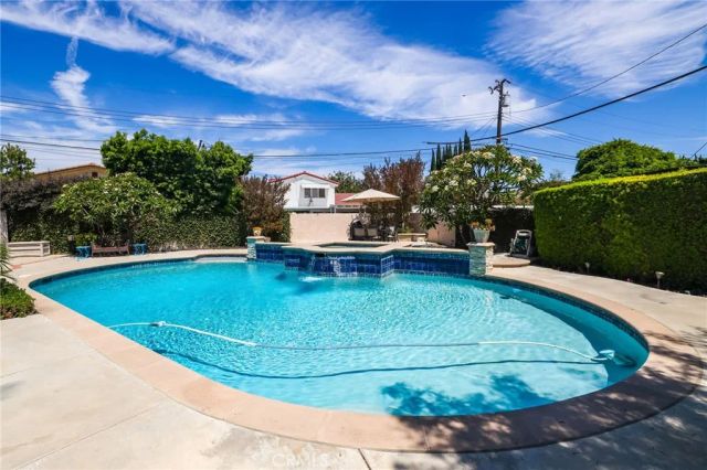 11682 Reagan Street, Los Alamitos, CA 90720