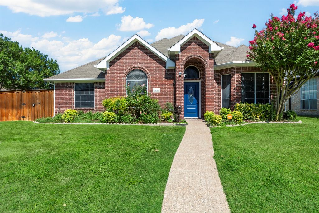 4008 Desert Mountain Drive, Plano, TX 75093