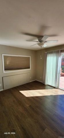 245 W Bobier Drive 06, Vista, CA 92083
