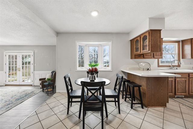 3008 Circle Hill Court NE, Cedar Rapids, IA 52402