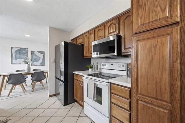 3008 Circle Hill Court NE, Cedar Rapids, IA 52402