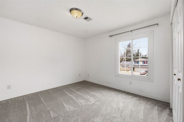 3008 Circle Hill Court NE, Cedar Rapids, IA 52402