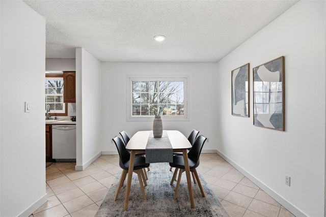 3008 Circle Hill Court NE, Cedar Rapids, IA 52402