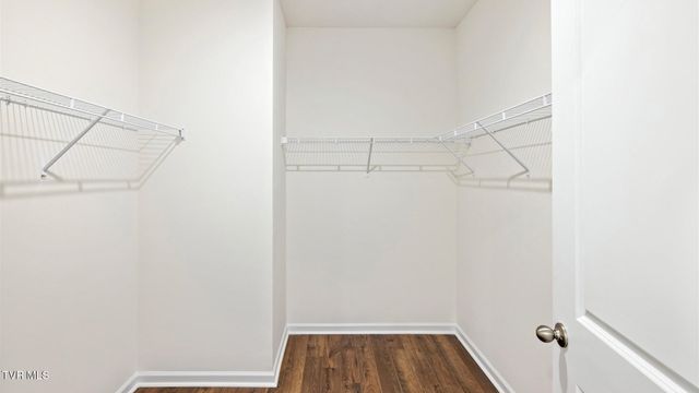 1077 Edison Road, Johnson City, TN 37615