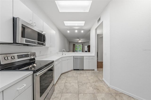22128 LITTLE LAGOON COURT, Lutz, FL 33549
