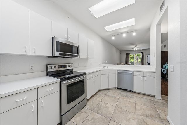 22128 LITTLE LAGOON COURT, Lutz, FL 33549