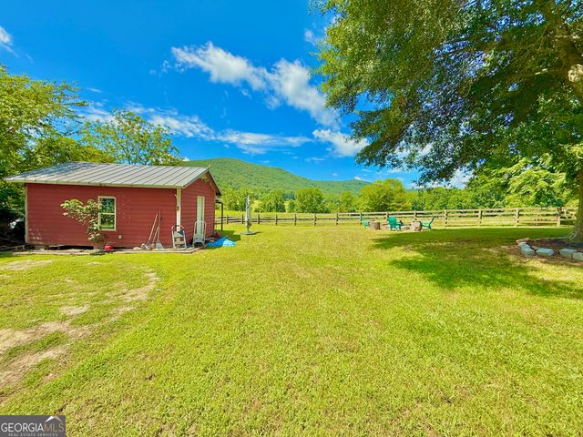 2206 Skitts Mountain Road, Cleveland, GA 30528