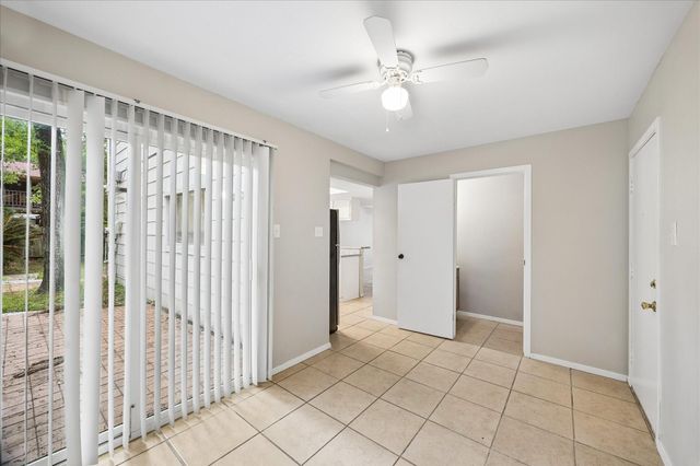 2 Goldthread Court, The Woodlands, TX 77381