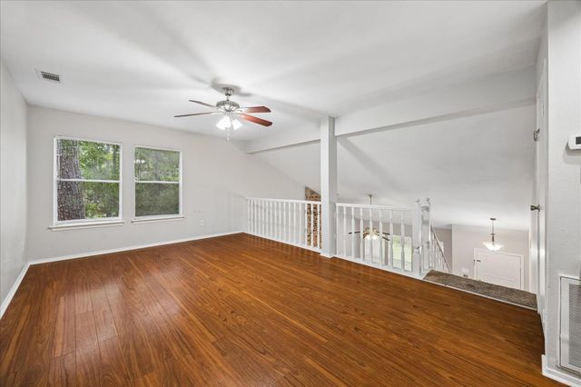2 Goldthread Court, The Woodlands, TX 77381