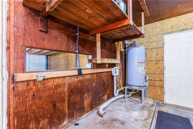 1719 SANTA FE, Kingsville, TX 78363