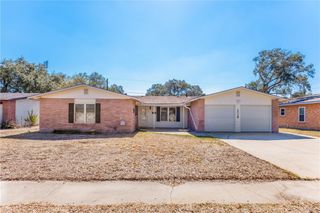 1719 SANTA FE, Kingsville, TX 78363