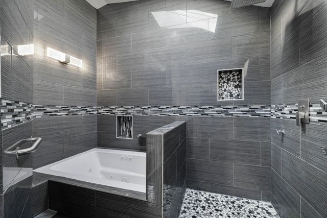 819 Campbell AVE, Roanoke, VA 24016