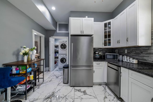 819 Campbell AVE, Roanoke, VA 24016