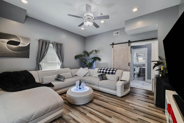 819 Campbell AVE, Roanoke, VA 24016