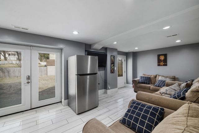 819 Campbell AVE, Roanoke, VA 24016