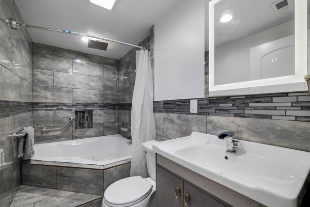 819 Campbell AVE, Roanoke, VA 24016