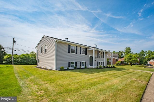 813 BRANFORD CIR, Lutherville Timonium, MD 21093