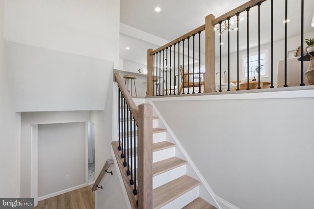 813 BRANFORD CIR, Lutherville Timonium, MD 21093
