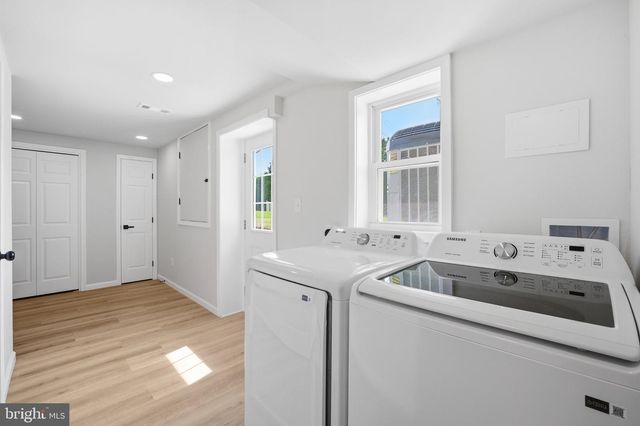 813 BRANFORD CIR, Lutherville Timonium, MD 21093