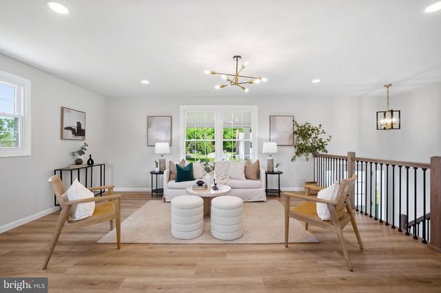 813 BRANFORD CIR, Lutherville Timonium, MD 21093