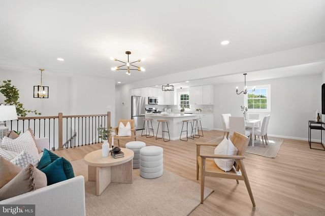 813 BRANFORD CIR, Lutherville Timonium, MD 21093