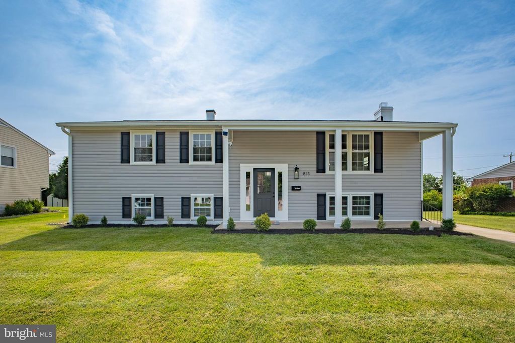 813 BRANFORD CIR, Lutherville Timonium, MD 21093