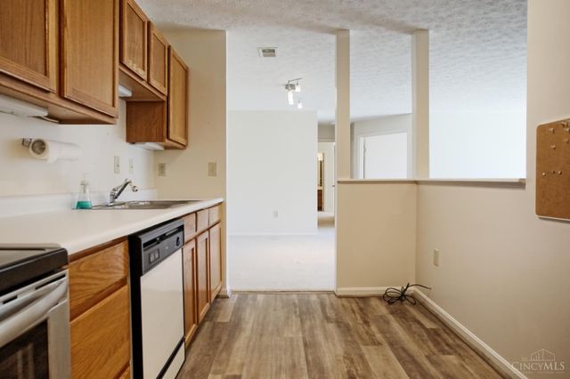 12061 Carrington Lane, Loveland, OH 45140