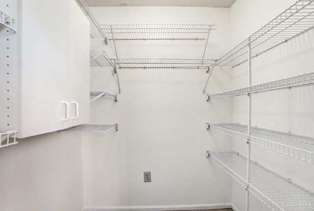12061 Carrington Lane, Loveland, OH 45140