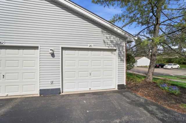 12061 Carrington Lane, Loveland, OH 45140