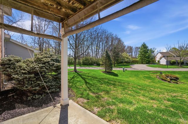 12061 Carrington Lane, Loveland, OH 45140