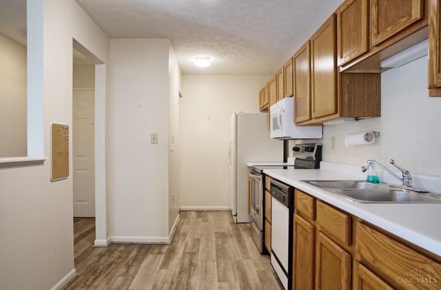 12061 Carrington Lane, Loveland, OH 45140