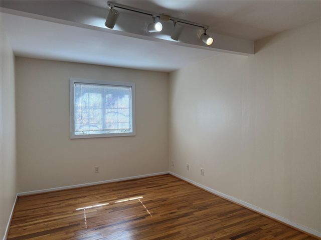 1801 Cortlandt Street 20, Houston, TX 77008