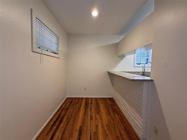 1801 Cortlandt Street 20, Houston, TX 77008