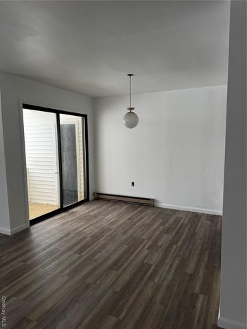 14 Scarborough Lane D, Wappingers Falls, NY 12590