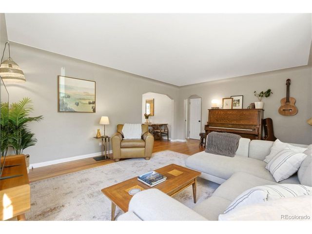 1365 Oneida St, Denver, CO 80220