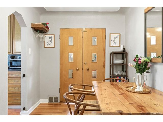 1365 Oneida St, Denver, CO 80220