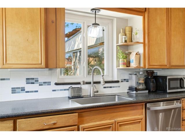 1365 Oneida St, Denver, CO 80220