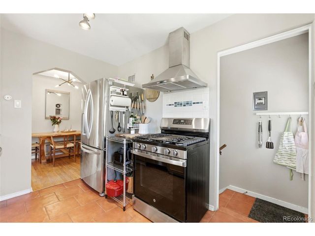 1365 Oneida St, Denver, CO 80220