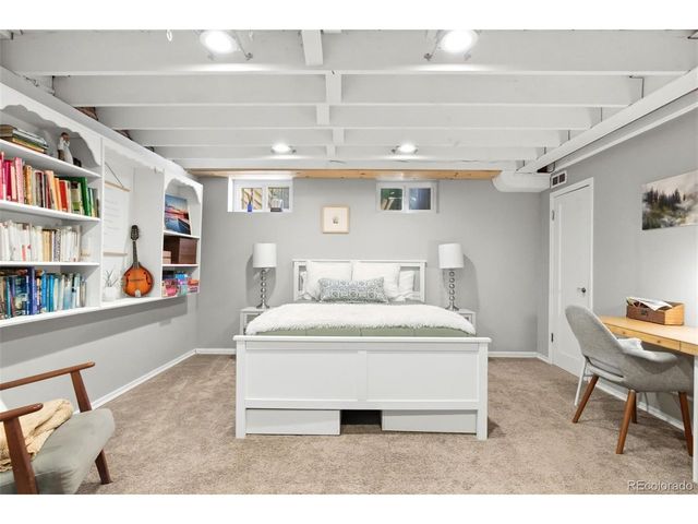 1365 Oneida St, Denver, CO 80220