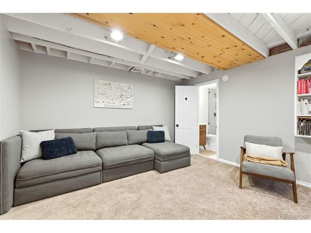 1365 Oneida St, Denver, CO 80220