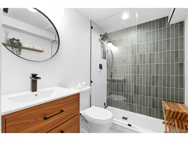 1365 Oneida St, Denver, CO 80220