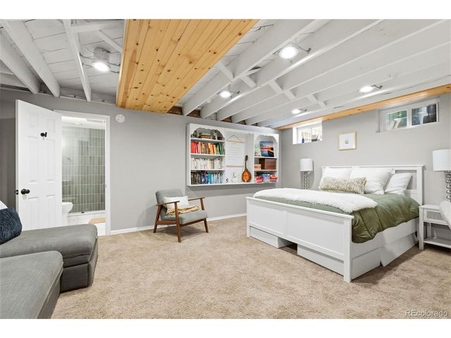 1365 Oneida St, Denver, CO 80220