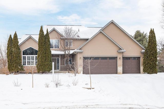 303 Bluff Road, Carver, MN 55315