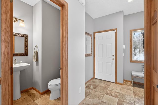 303 Bluff Road, Carver, MN 55315