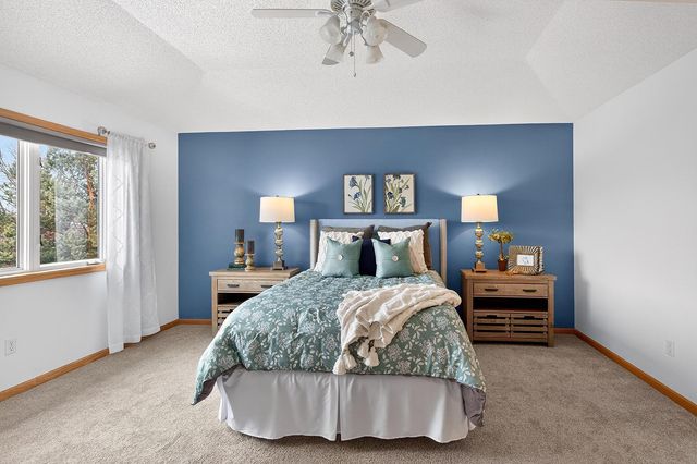 303 Bluff Road, Carver, MN 55315