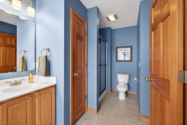 303 Bluff Road, Carver, MN 55315