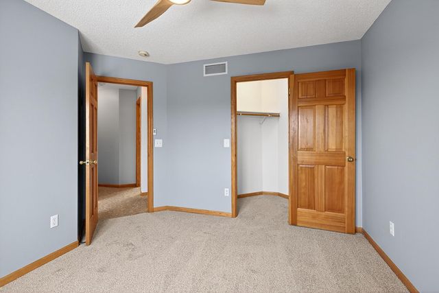 303 Bluff Road, Carver, MN 55315