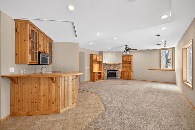 303 Bluff Road, Carver, MN 55315