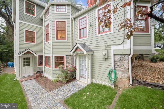 6004 PRINCETON AVE, Glen Echo, MD 20812